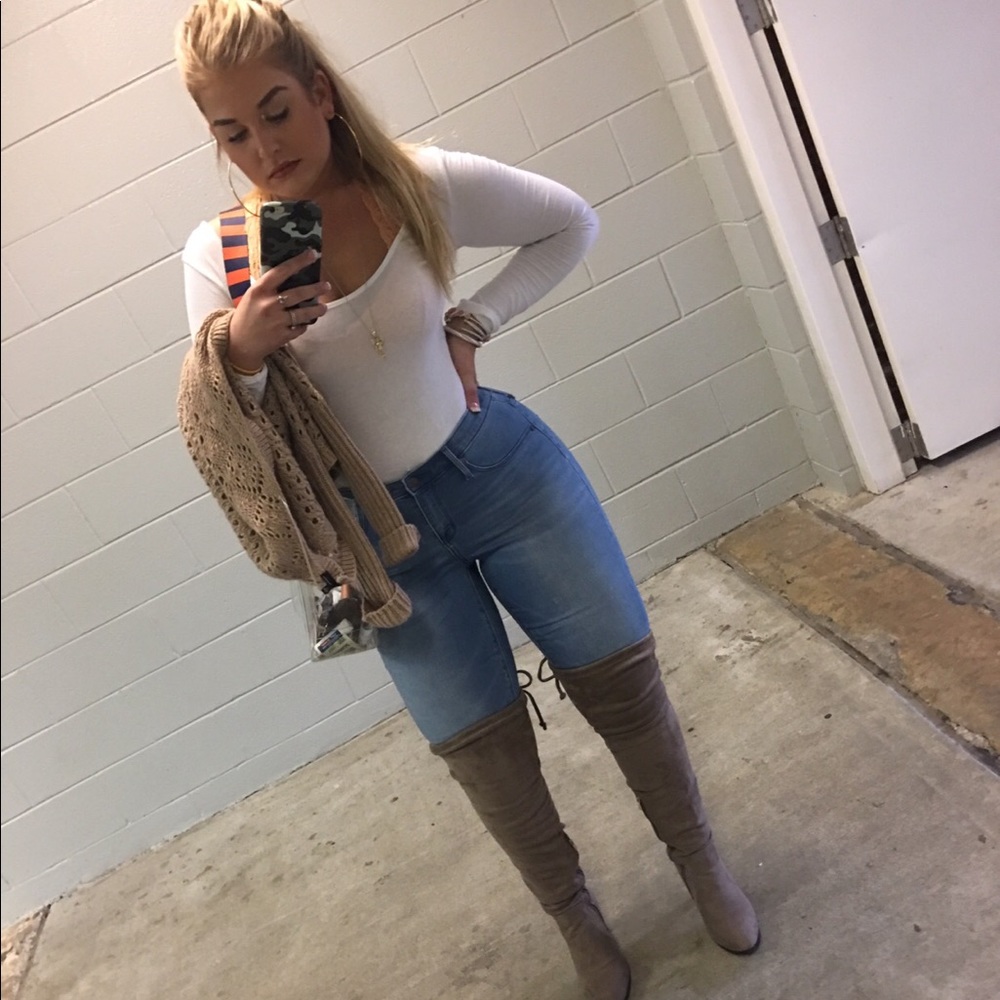 Meet your Posher, Hana